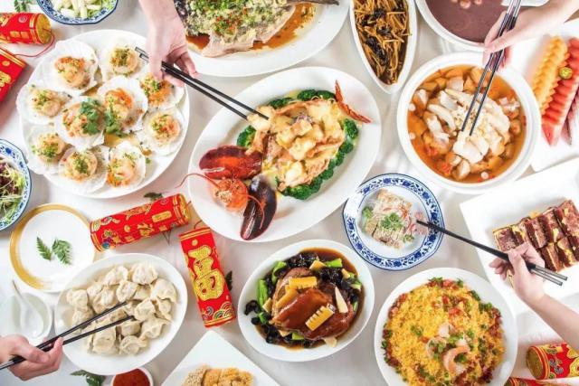 「半岛晨报」定金？订金？别被年夜饭“套路”了