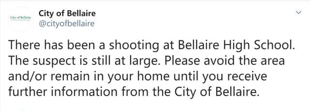 【环球时报】美国得州高中枪击案有学生死亡，嫌犯在逃当地提醒居民躲避