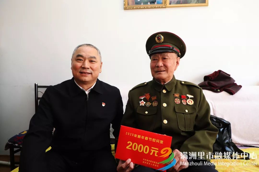 杜联合节前慰问