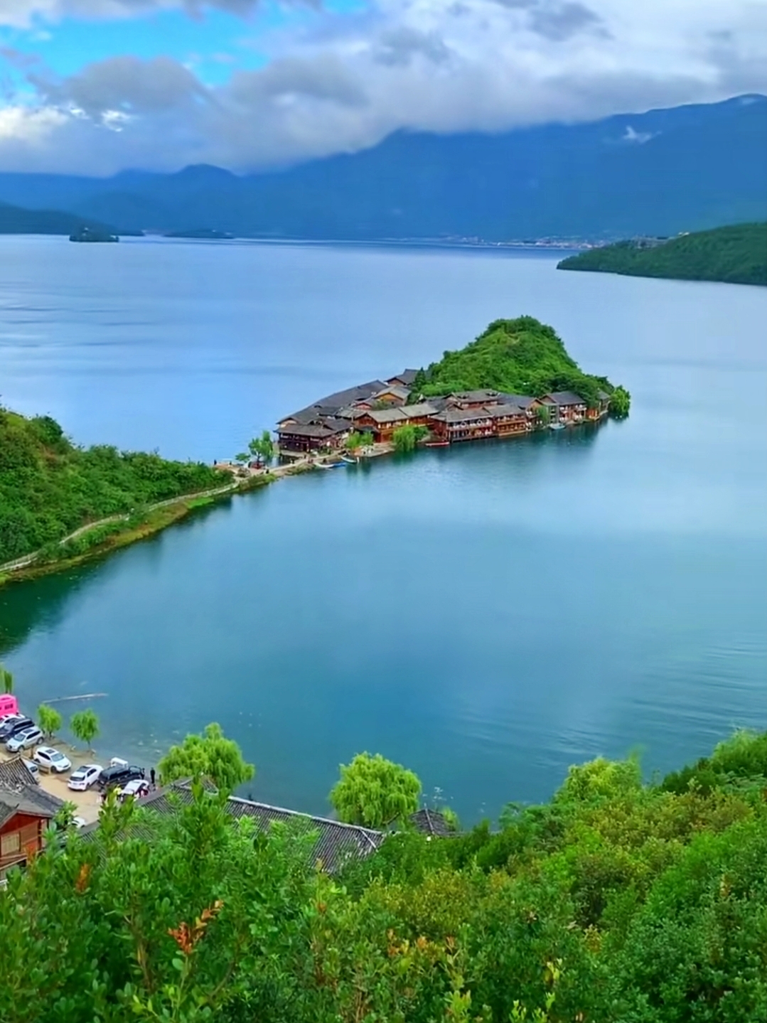 云南泸沽湖景区:神秘女儿国,美不止于风景,而在于风情