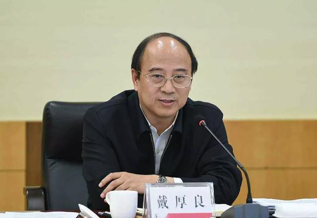 长安街知事：中石油中石化同步调整一把手