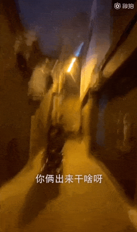 洞见■今年春运最感人的15个瞬间：世界再大，总有人盼你回家