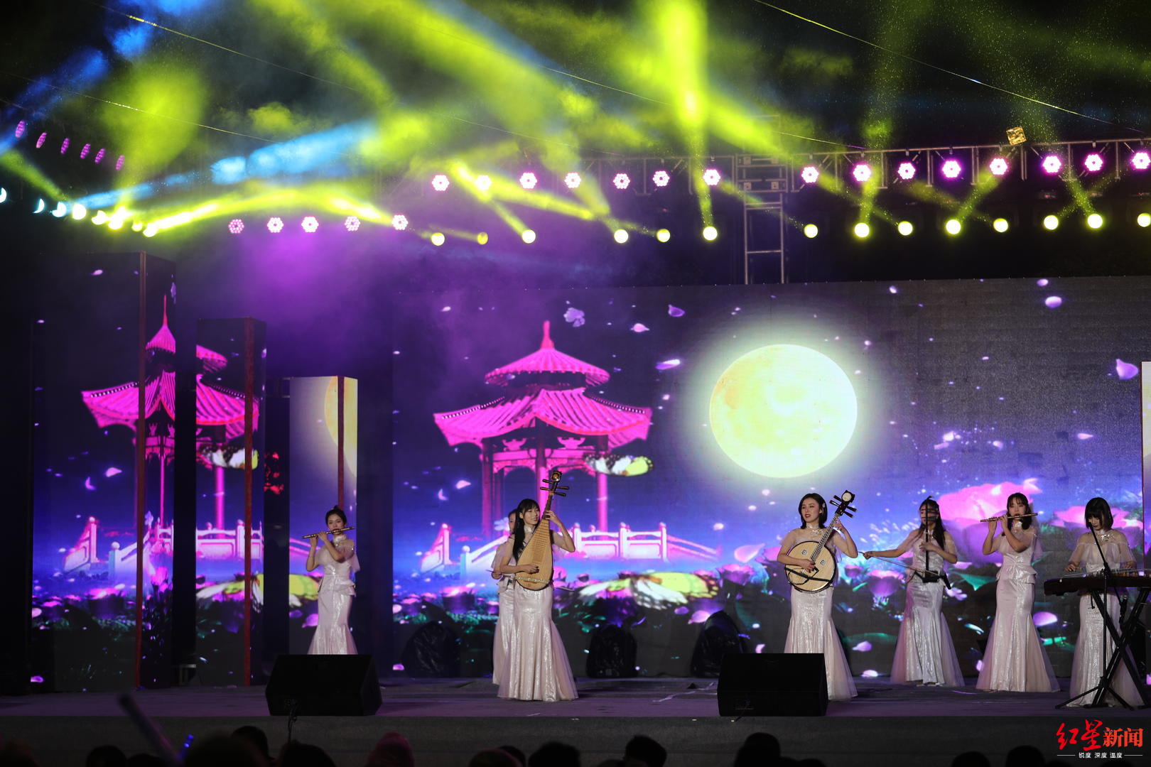 「红星新闻」2020战旗大地艺术节开幕啦 快来这里来过个“红色中国年”