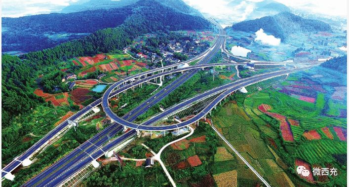 西充,位于四川盆地中偏北部,紧临成都,重庆,西安腹地,212国道纵贯南北