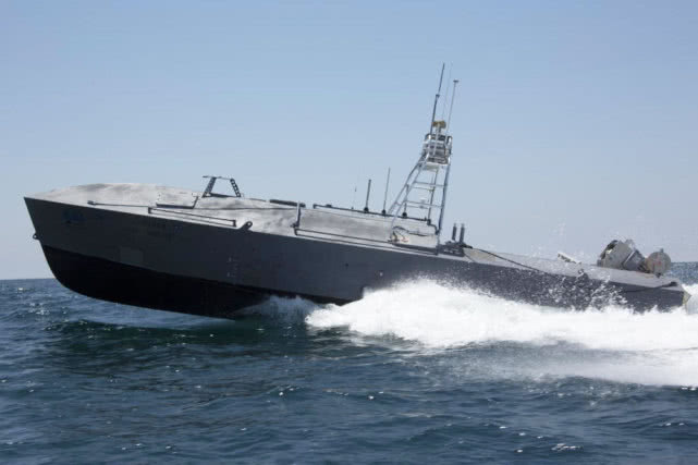 美国海军CUSV无人快艇
