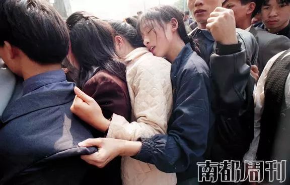 #视觉志#“上车了，我撒欢儿了！”｜百家故事
