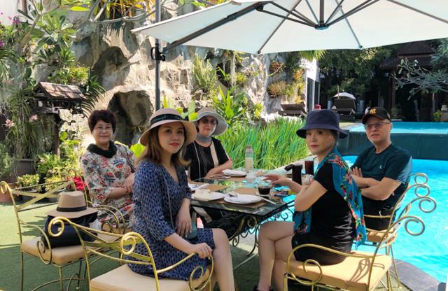 #生活报#路上过年 心花路放 哈尔滨年轻人旅游过年成“新年俗”