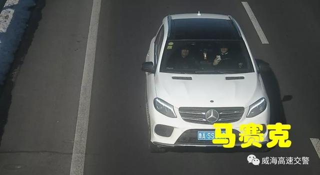 山东高速交警：春运播报：保时捷187公里/小时，超速70%！罚款2000元记12分！
