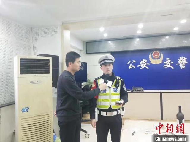 「大众日报」饮用白酒啤酒红酒对安全驾驶影响分别有多大？交警告诉你