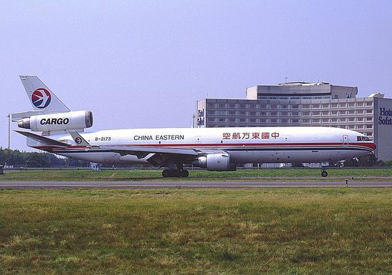 中国东方航空货运客改货工作被提前图片      