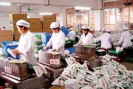 【南京江北新区】钟南山这张图疯传：17年前他领军战非典；今天，84岁的他再赴武汉