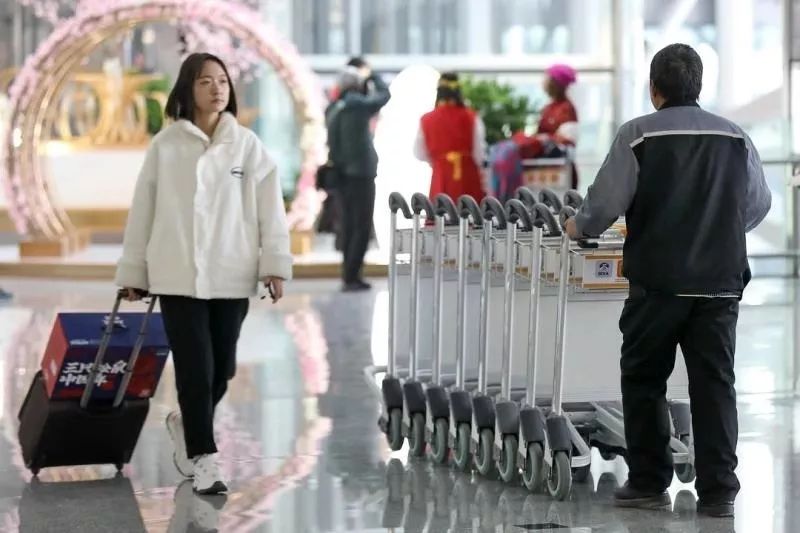 「中国东盟报道」回家的“新”旅程——纪录大兴机场的首次“春运”