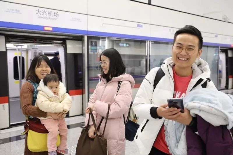 「中国东盟报道」回家的“新”旅程——纪录大兴机场的首次“春运”