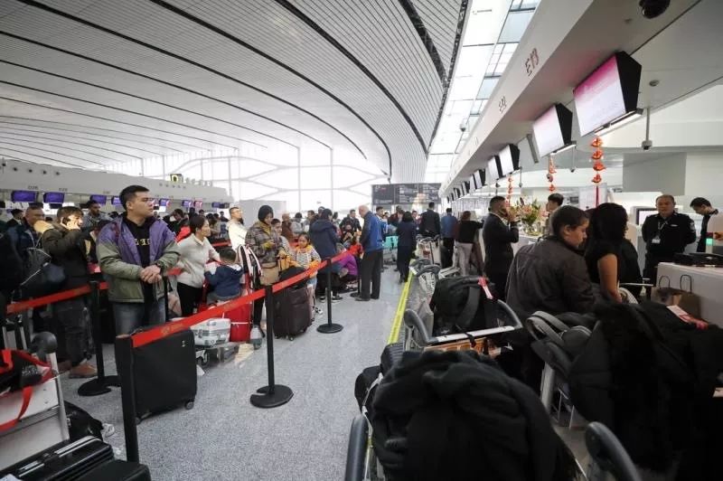 「中国东盟报道」回家的“新”旅程——纪录大兴机场的首次“春运”