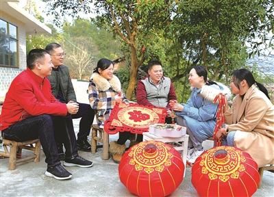 「中央纪委国家监委网站」安居乐业奔小康各地群众欢欢喜喜迎新年掠影