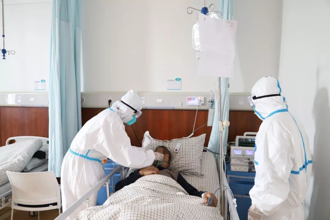 长沙晚报掌上长沙@“我自愿报名，不计报酬，无论生死”