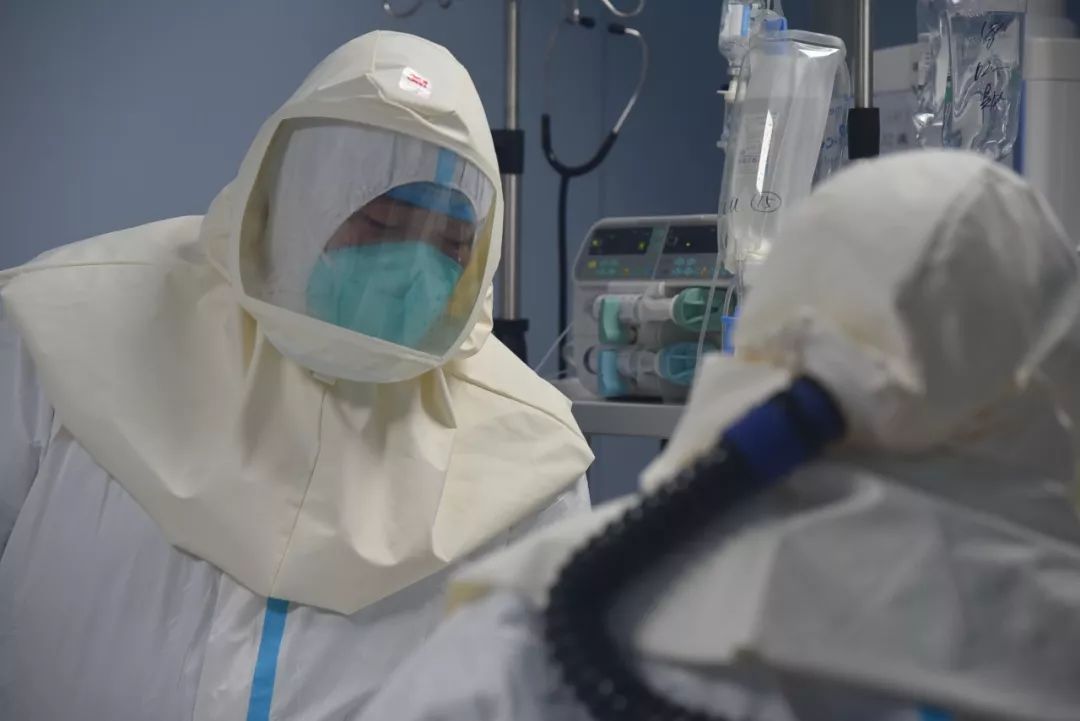长沙晚报掌上长沙@“我自愿报名，不计报酬，无论生死”