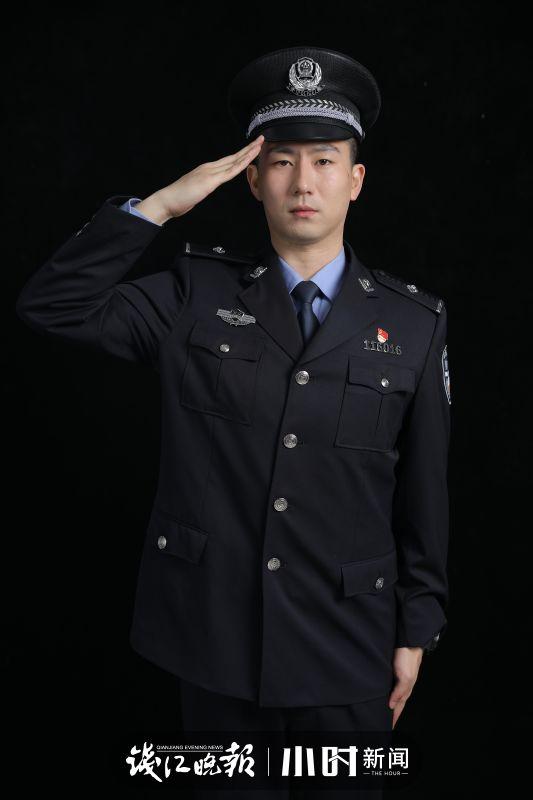 #掌上兰州#杭州小夫妻西湖边一张照片火了：真是神仙眷侣