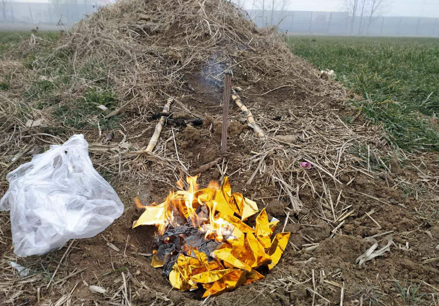 大年三十鲁西南农村有上坟习俗规矩难以理解