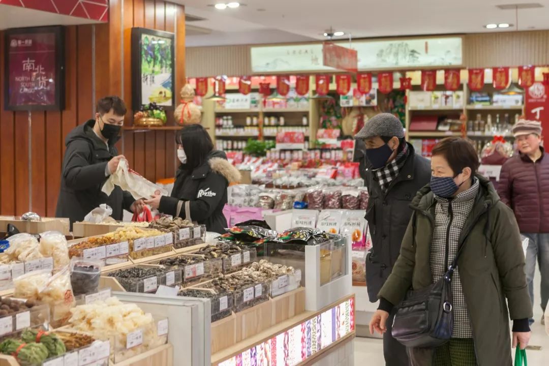 中青评论：这届家长难带？亲情是疫情防控的纽带