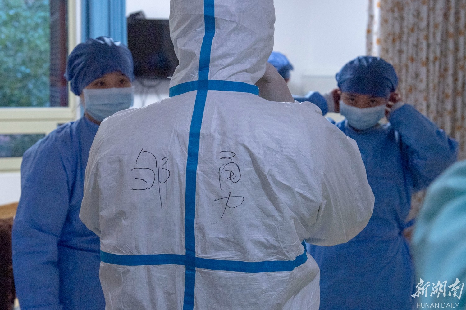 【华声在线】生命守岁，我们众志成城