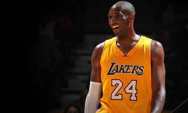 nba球星科比意外离世:这一刻,多少男孩挥别青春?