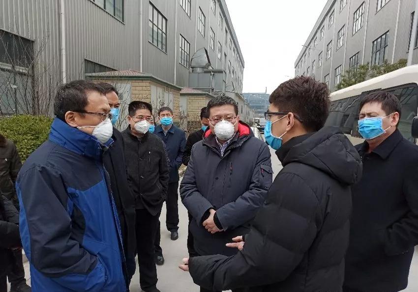 「经济日报」有人春节假期需延长，有人提前开工奔一线：纺织人为疫情防控作贡献！