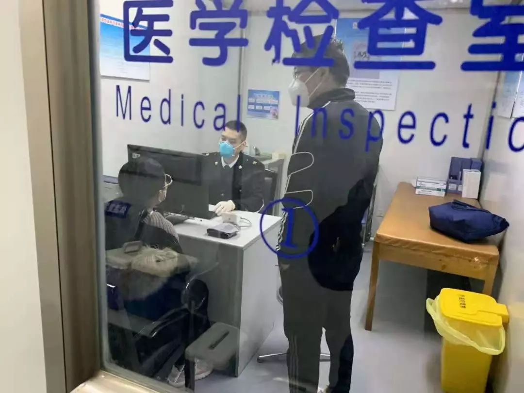 「海关发布」疫情来袭 我们不退