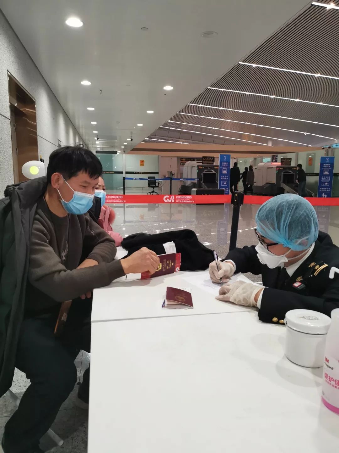 「海关发布」疫情来袭 我们不退