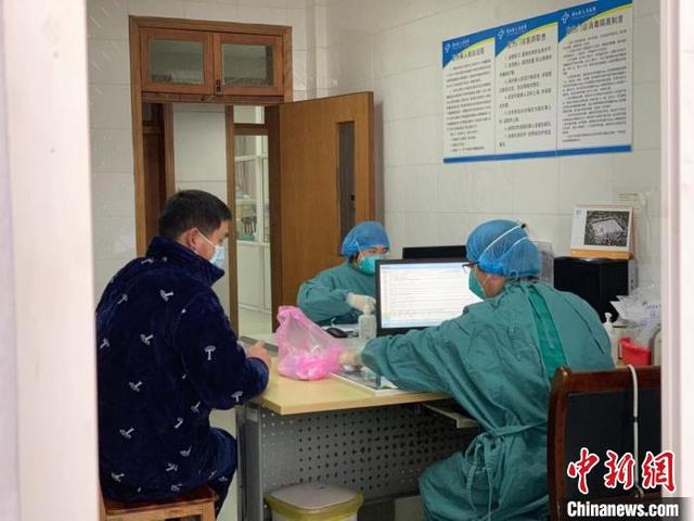 #中国小康网#来自战“疫”一线的声音：此时我们不上 谁上