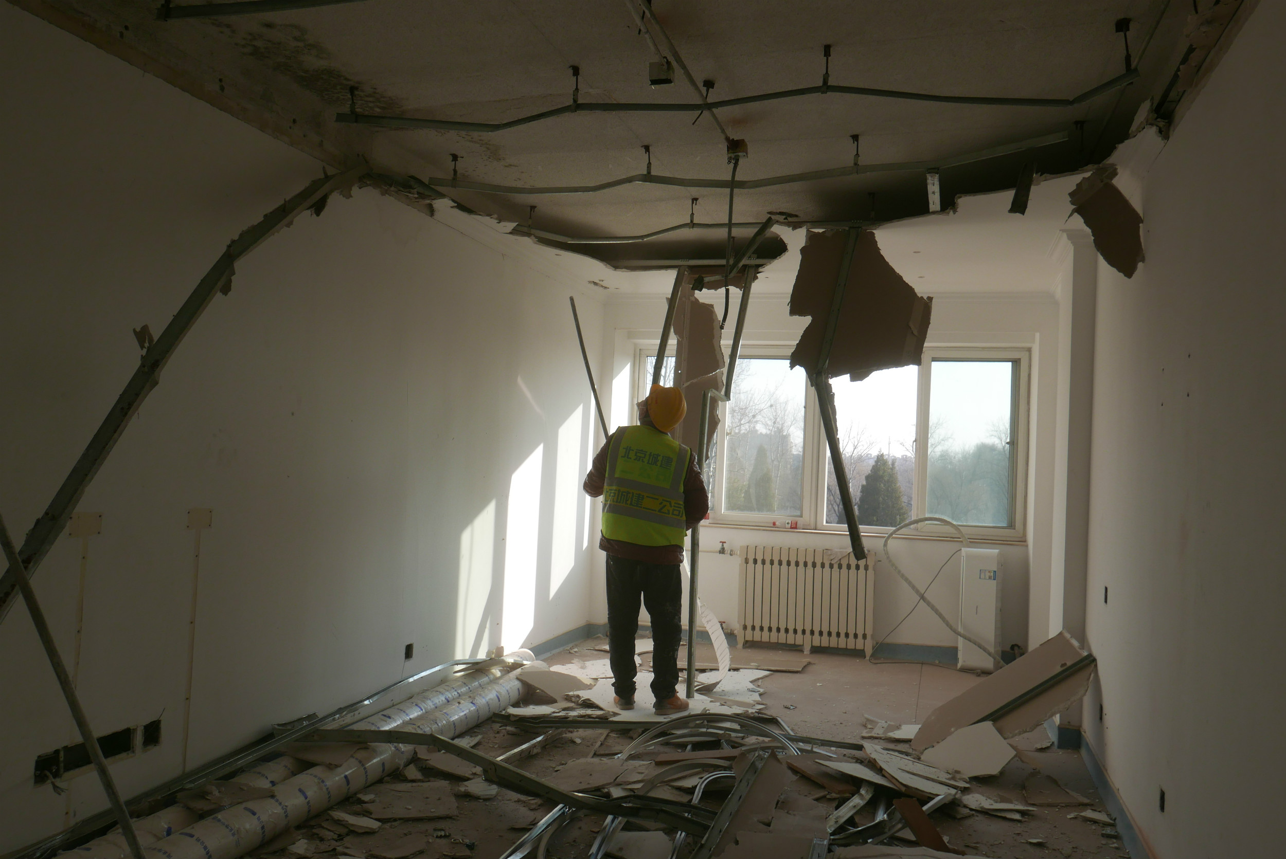 [环球时报]北京昌平小汤山医院开始重建工程 数百名工人入驻施工