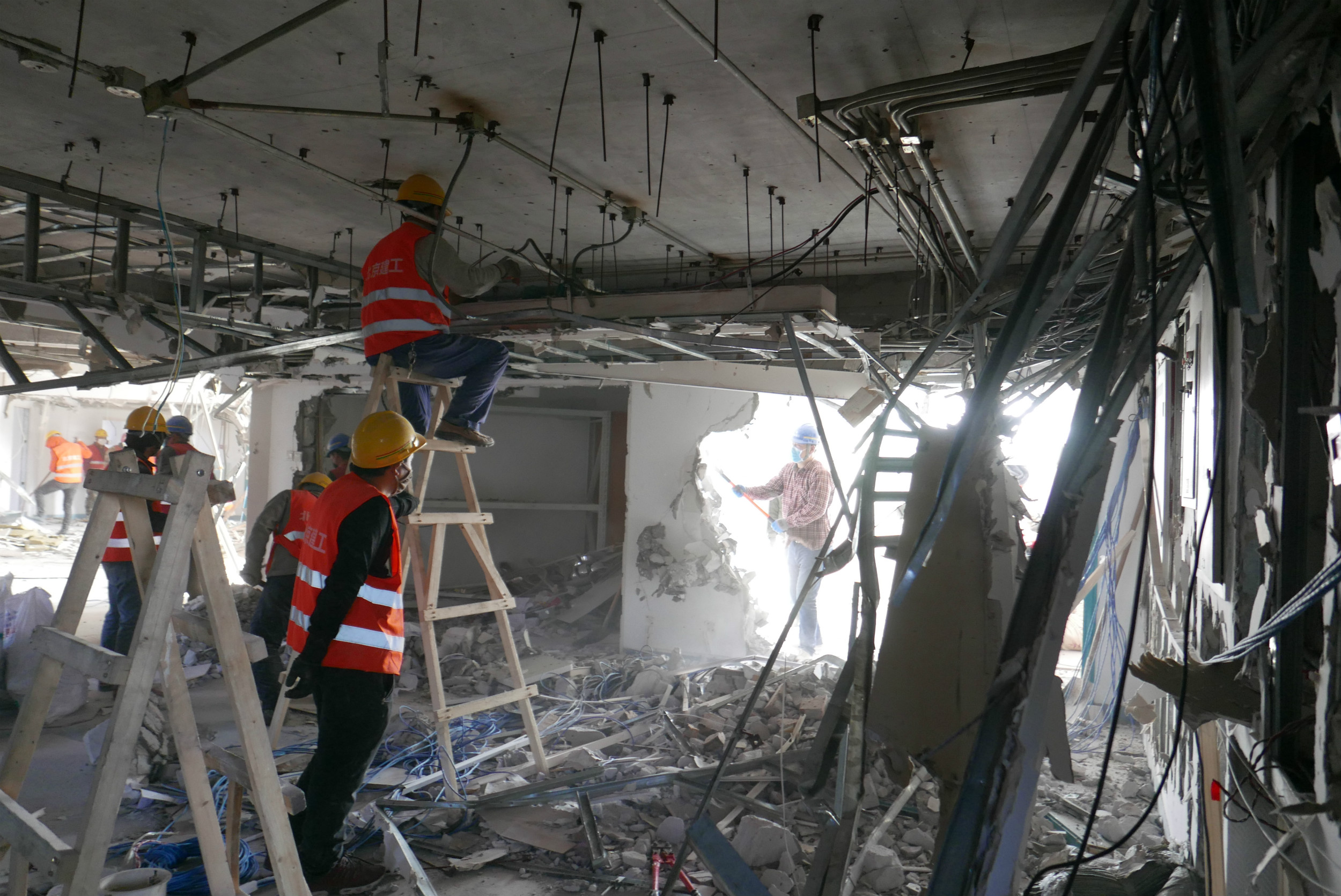 [环球时报]北京昌平小汤山医院开始重建工程 数百名工人入驻施工