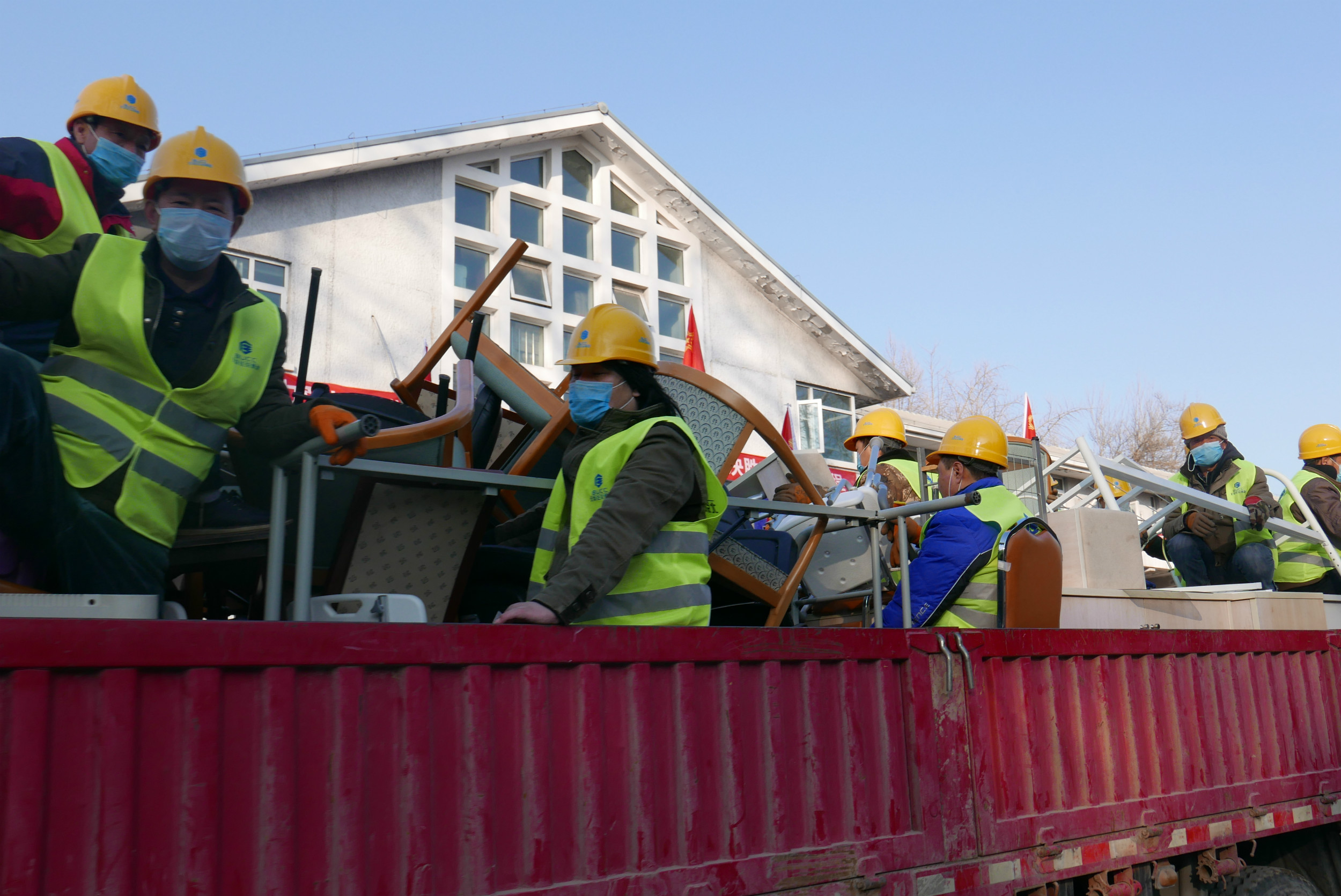 [环球时报]北京昌平小汤山医院开始重建工程 数百名工人入驻施工