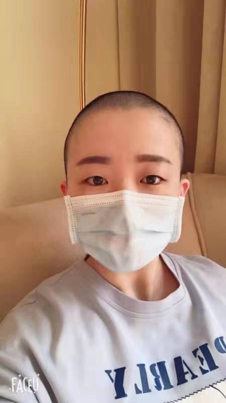 燕赵都市报：连线武汉｜必胜！河北省中医院90后护士剪发抗“疫”