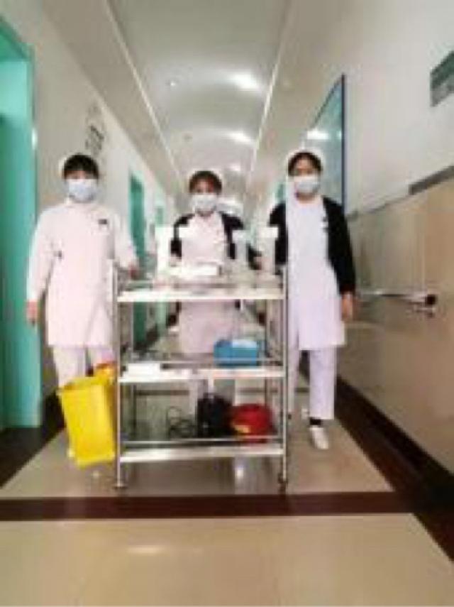 生活报■放弃婚纱不脱白服！胸科医院护士薛美红为抗击疫情推迟婚期