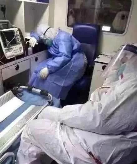[经济日报]他们睡着了的样子，让人心疼