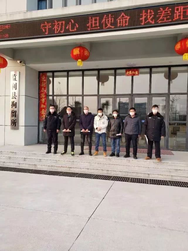 #环球时报#大过年的，我把爸妈举报了