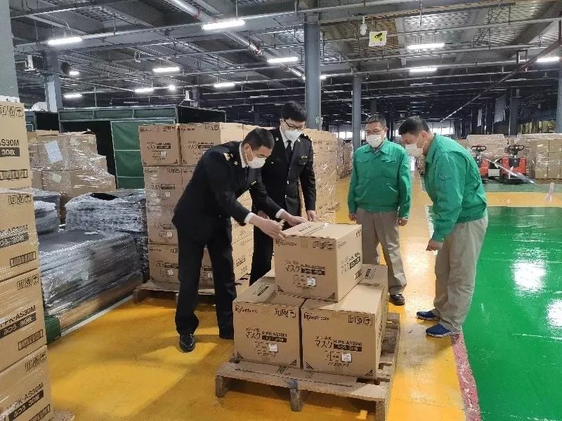「海关发布」日夜兼程！大批防疫物资已经在路上