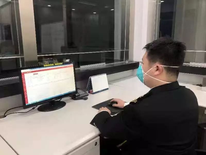 「海关发布」日夜兼程！大批防疫物资已经在路上