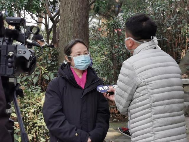 [燕赵都市报]连线武汉｜生命线上的逆行者——记河北省第一批援鄂抗疫医疗队队长袁雅冬