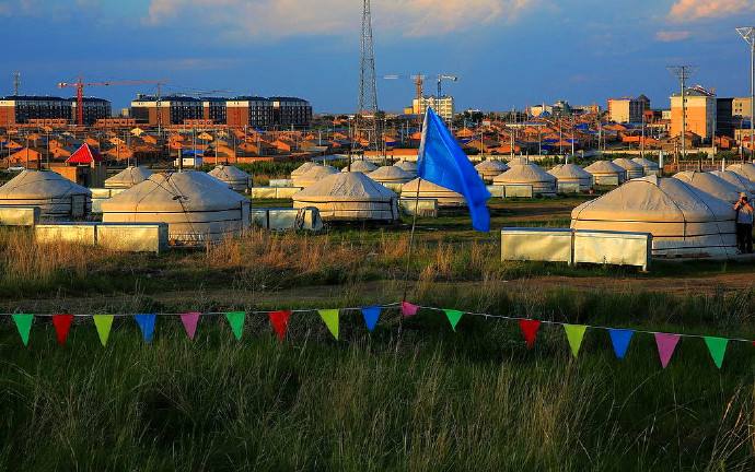 中俄蒙三国交界的边境镇内蒙古新巴尔虎右旗