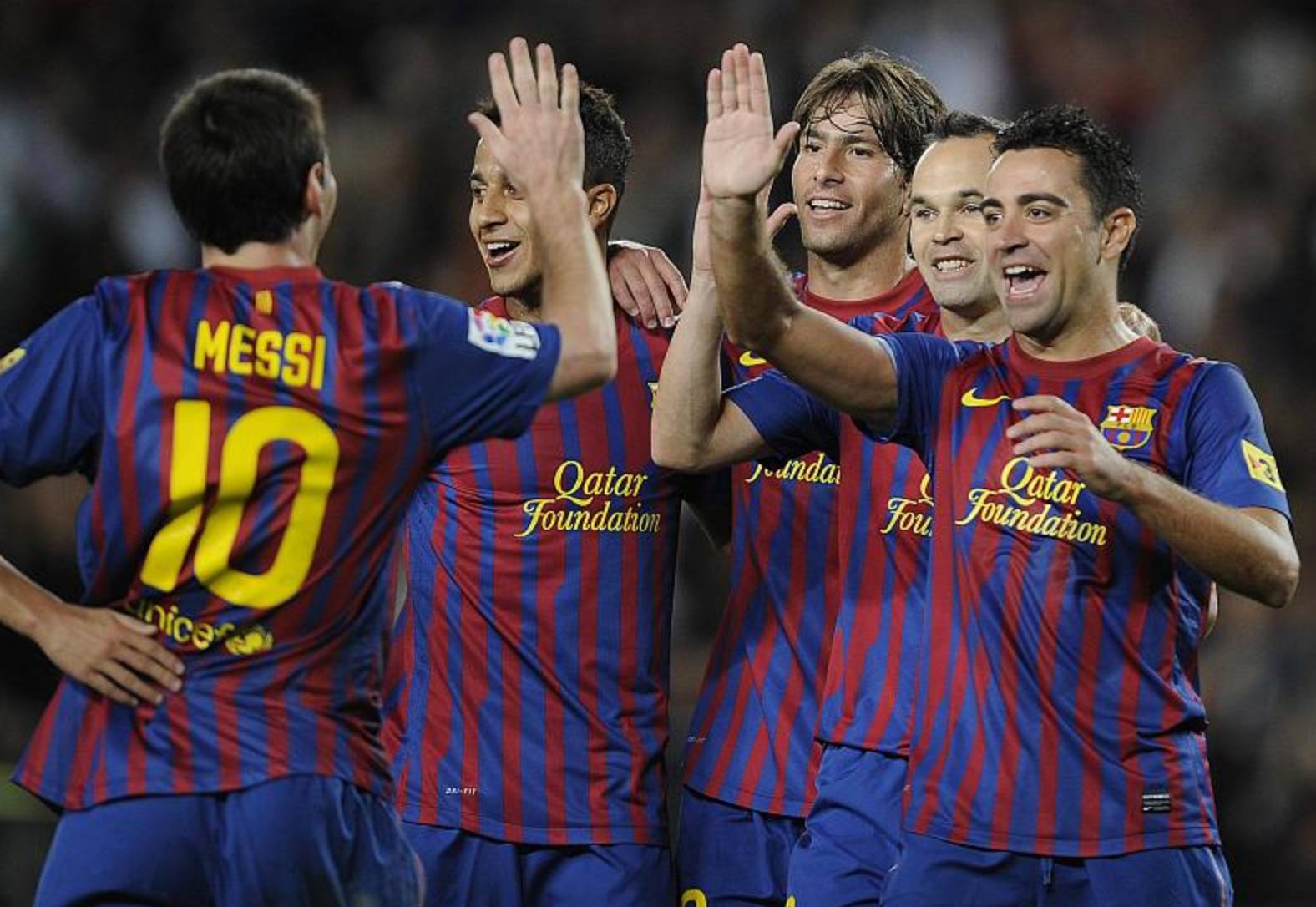 巴萨梦三基石连遭打击红星陷350分钟球荒同期身价远超姆巴佩