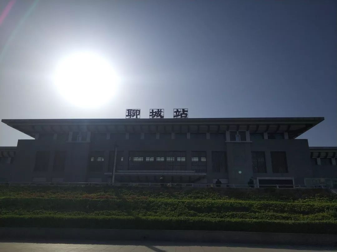 【新周刊】疫情之下，我突然怀念人挤人的旅行