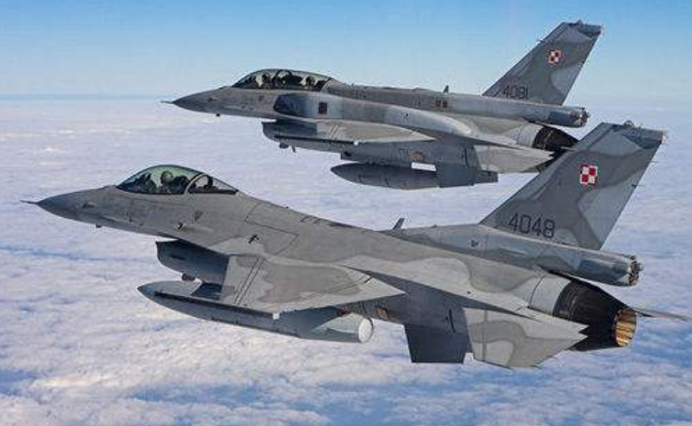 43亿美金1架,波兰45亿美金采购32架f-35战斗机