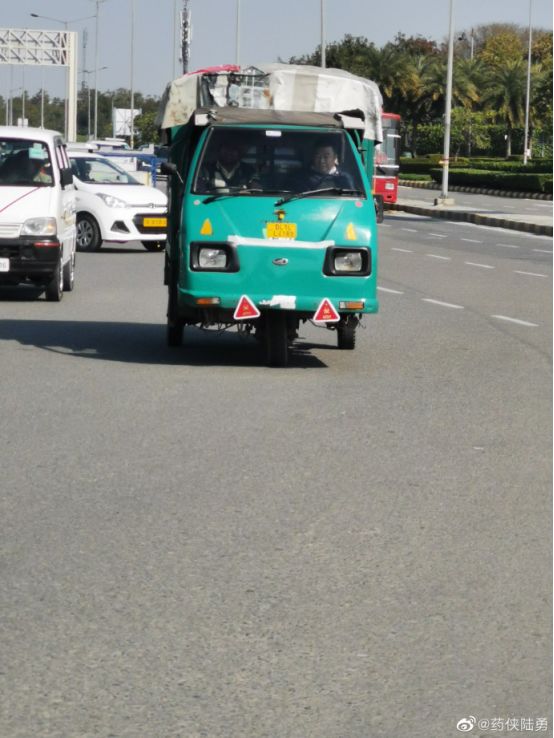 #环球时报#“药神”又去印度了！给医生买口罩！
