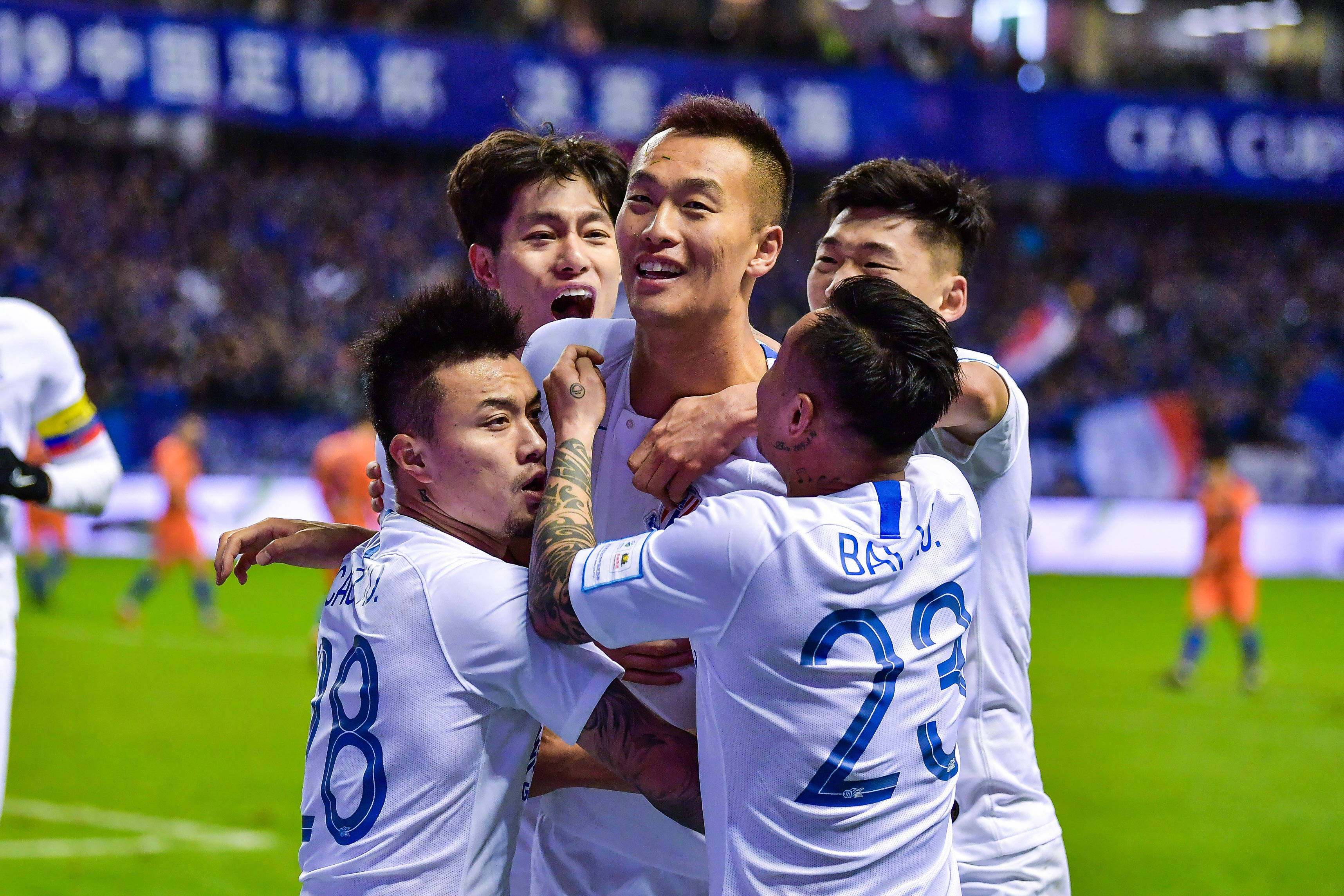 亚冠生变!澳大利亚拒绝中国人入境,中超双雄傻眼