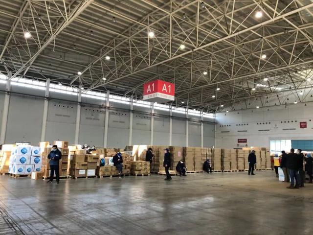 「生活报」捐了那么多东西咋还缺？记者探访武汉市红十字会