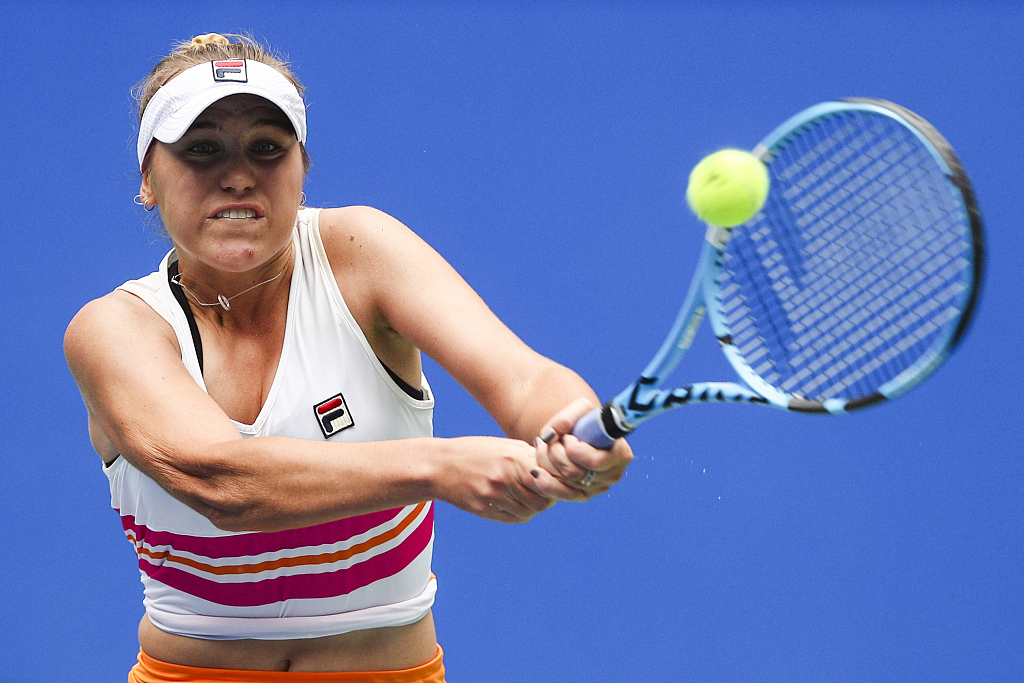 世界足坛观察家@起底新科澳网冠军：生于莫斯科的美国95后 曾被赞可媲美辛吉斯！