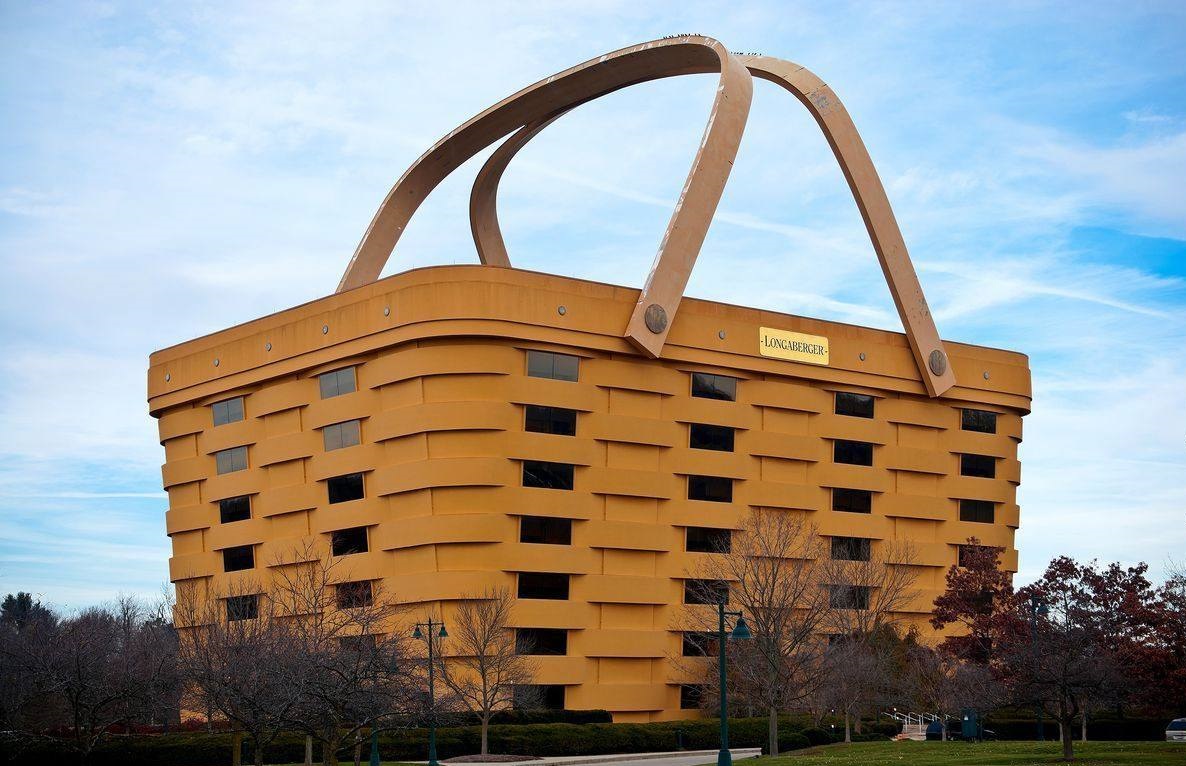 具有特色的菜篮子在美国就有一个世界上最大的菜篮子