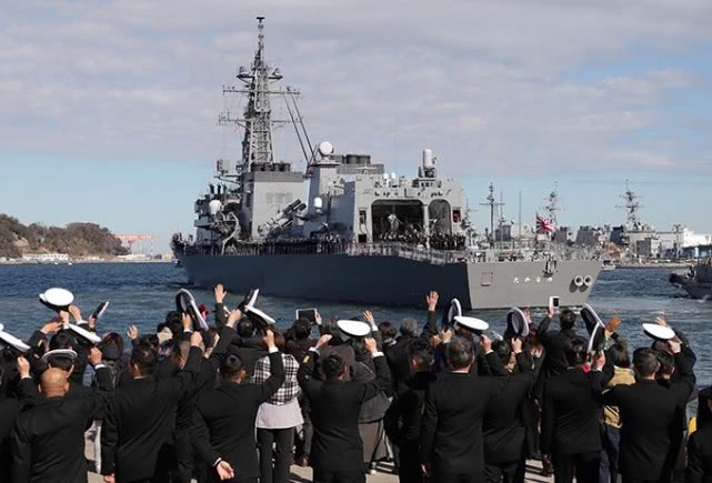 「环球时报」日本驱逐舰启程前往中东，安倍称其活动区域是“日本命根子”